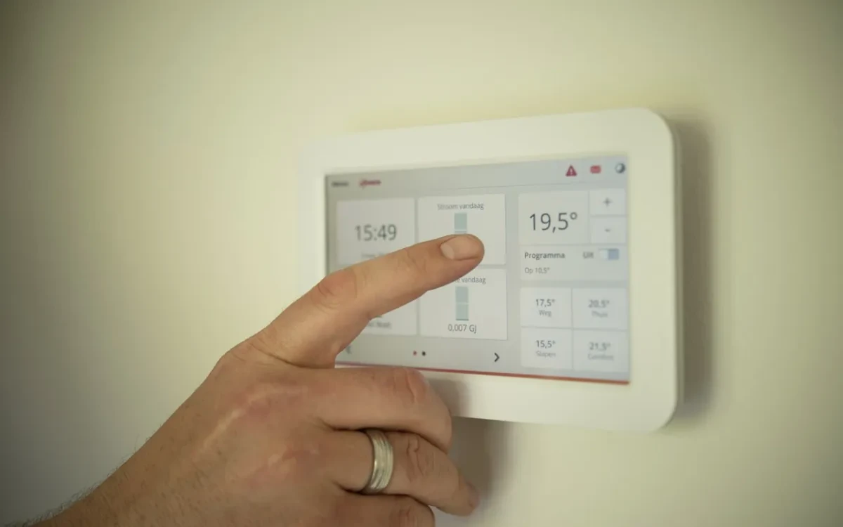 Solutions pour le suivi de la consommation d'énergie électrique liée à l'éclairage