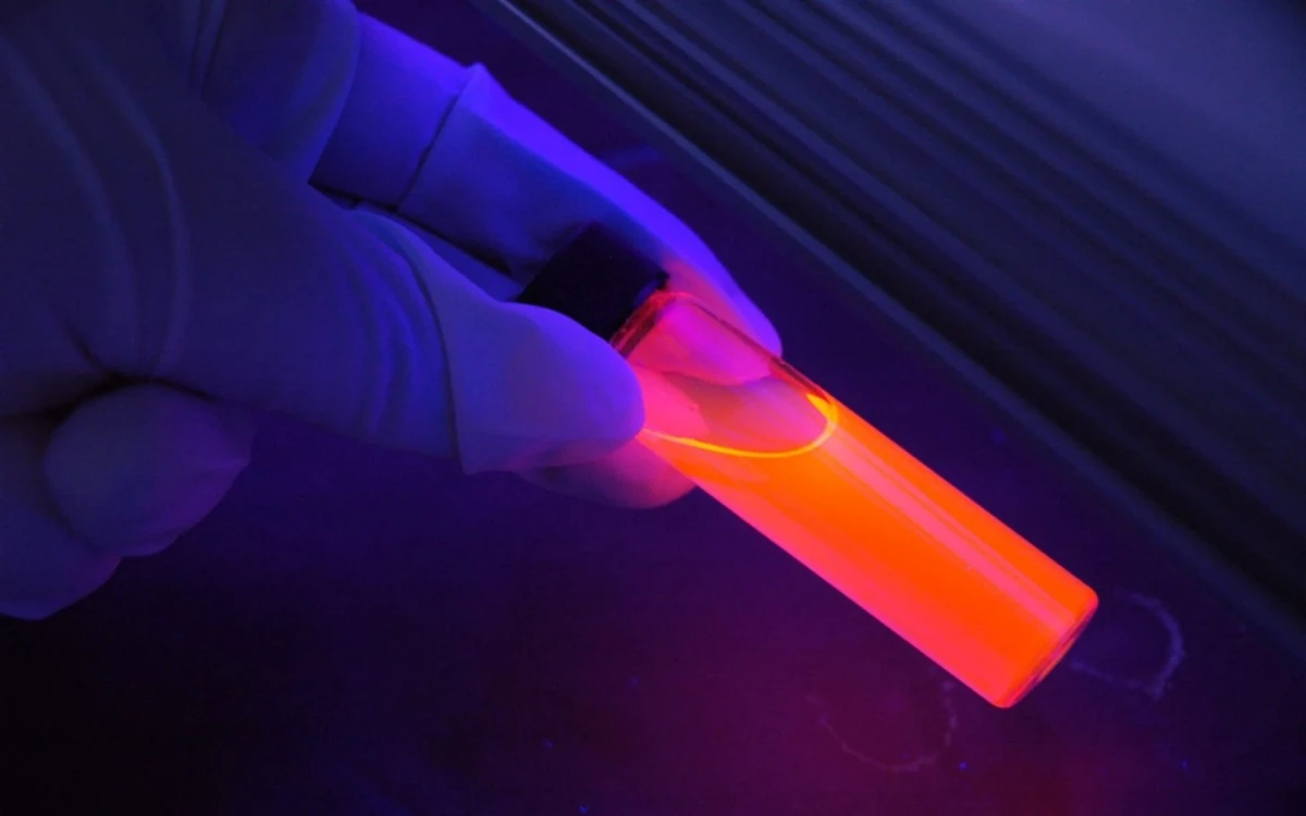 Solutions d'éclairage en médecine : thérapies lumineuses et dermatologie